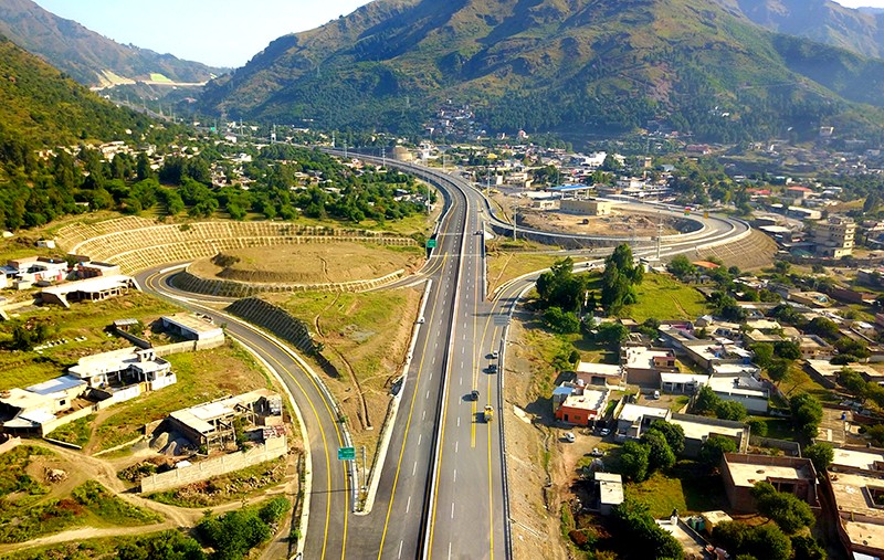 中巴经济走廊重大交通项目喀喇昆仑公路二期（赫韦利扬—塔科特段）正式全线通车